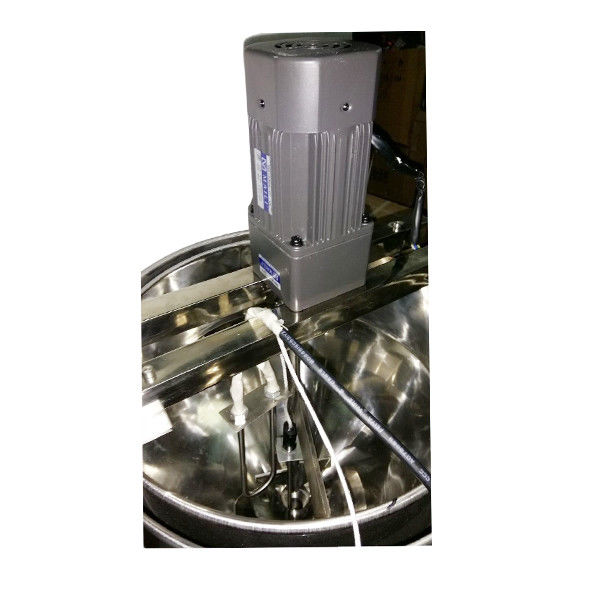 Pneumatique semi-automatique machine de remplissage d'huile de pâte liquide sauce de miel shampooing avec chauffage et mélangeur