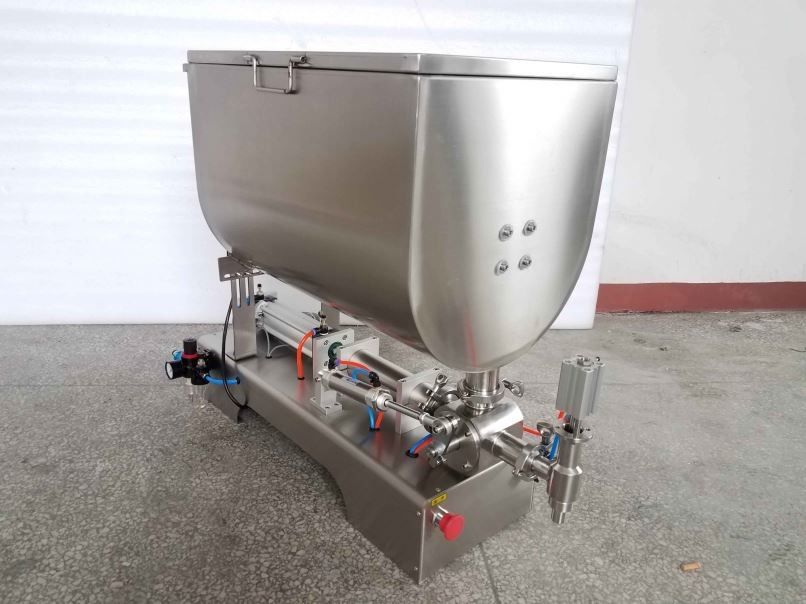 Machine de remplissage de pâte liquide de pâte de haricots à sauce avec mélangeur de type U Hopper