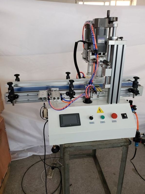 Machine de fermeture de bouteilles semi-automatique en acier inoxydable Type de bureau