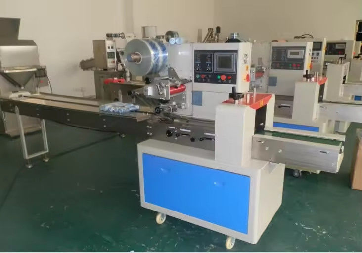Machine d'emballage de sac d'oreiller à flux professionnel pour les biscuits à pizza, machine d'emballage d'oreiller à flux pour les biscuits horizontaux