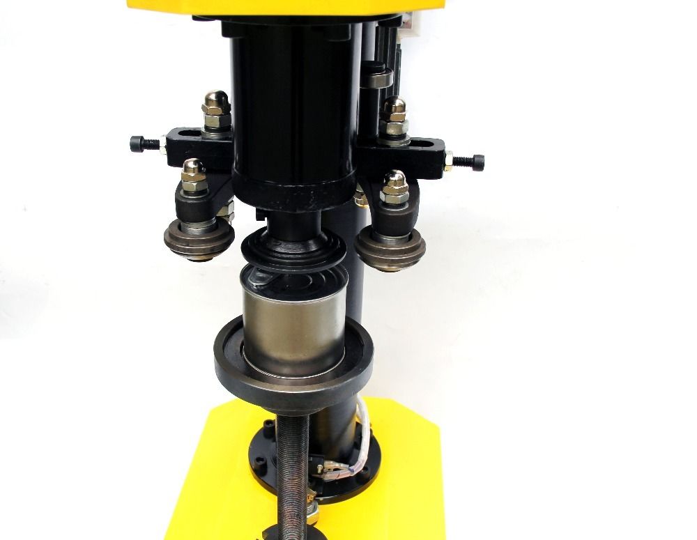 Machine de scellage de bouteilles pour animaux de compagnie Tdfj-160 avec garantie à 100 % / Sertisseuse de boîtes / Sertisseuse de boîtes pour boîtes en fer blanc