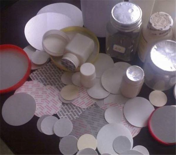 5000PCS/LOT Feuille d'aluminium pour machine de scellage par induction / Garnitures en feuille d'aluminium pour bouchon de bouteille