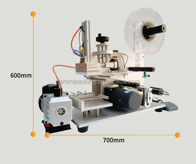 Machine d'étiquetage à surface plane à faible coût, applicateur d'étiquettes pour objets plans de haute précision pour bouteilles carrées, boîtes, cartes