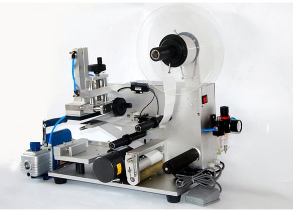 Prix d'usine Machine d'étiquetage haut et bas Bouteille carrée surface plate Dispensateur d'étiquettes adhésives Machine de décapage d'étiquettes