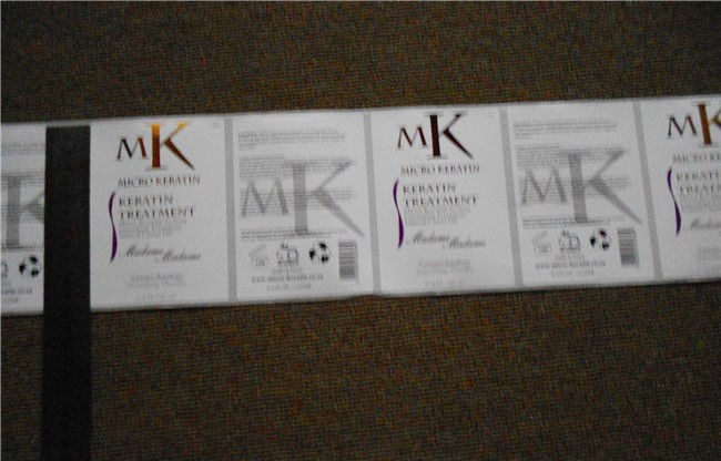 Machine d'étiquetage de bouteille de vin cosmétique à double face de haute précision, applicateur d'autocollants adhésifs avant et arrière pour bouteille ronde