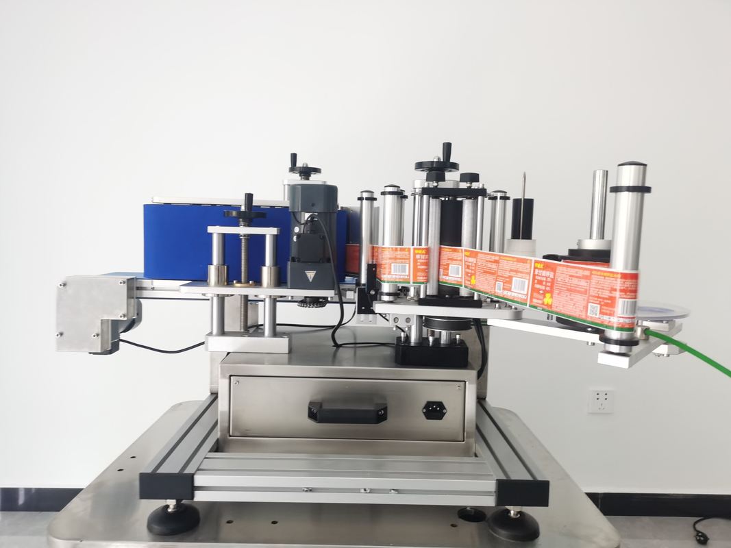 Machine d'application d'étiquettes de bureau à haute vitesse pour distributeur d'autocollants auto-adhésifs pour l'emballage de bouteilles rondes d'eau, de vin et de cosmétiques