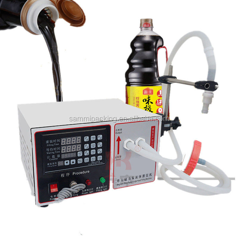 Machine de remplissage de liquide alimentaire de petite taille semi-automatique en acier inoxydable 304 pour jus, miel, huile, eau gazeuse 17L/min