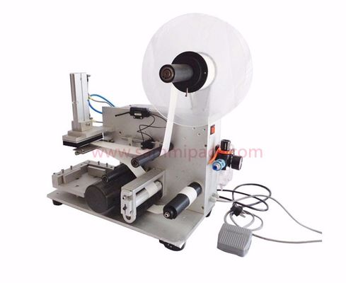 Machine d'étiquetage de bouteille de table à surface plate carrée pour boîte de carton à poche