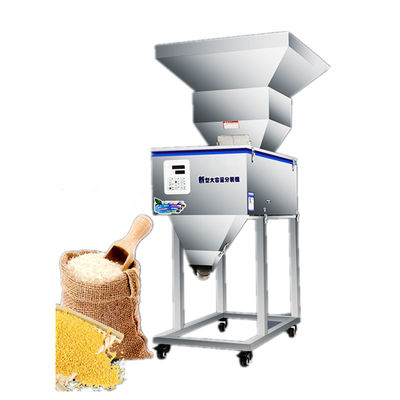 Machine de remplissage de poudre à peser multifonctionnelle pour petites sachettes de noix d'épices
